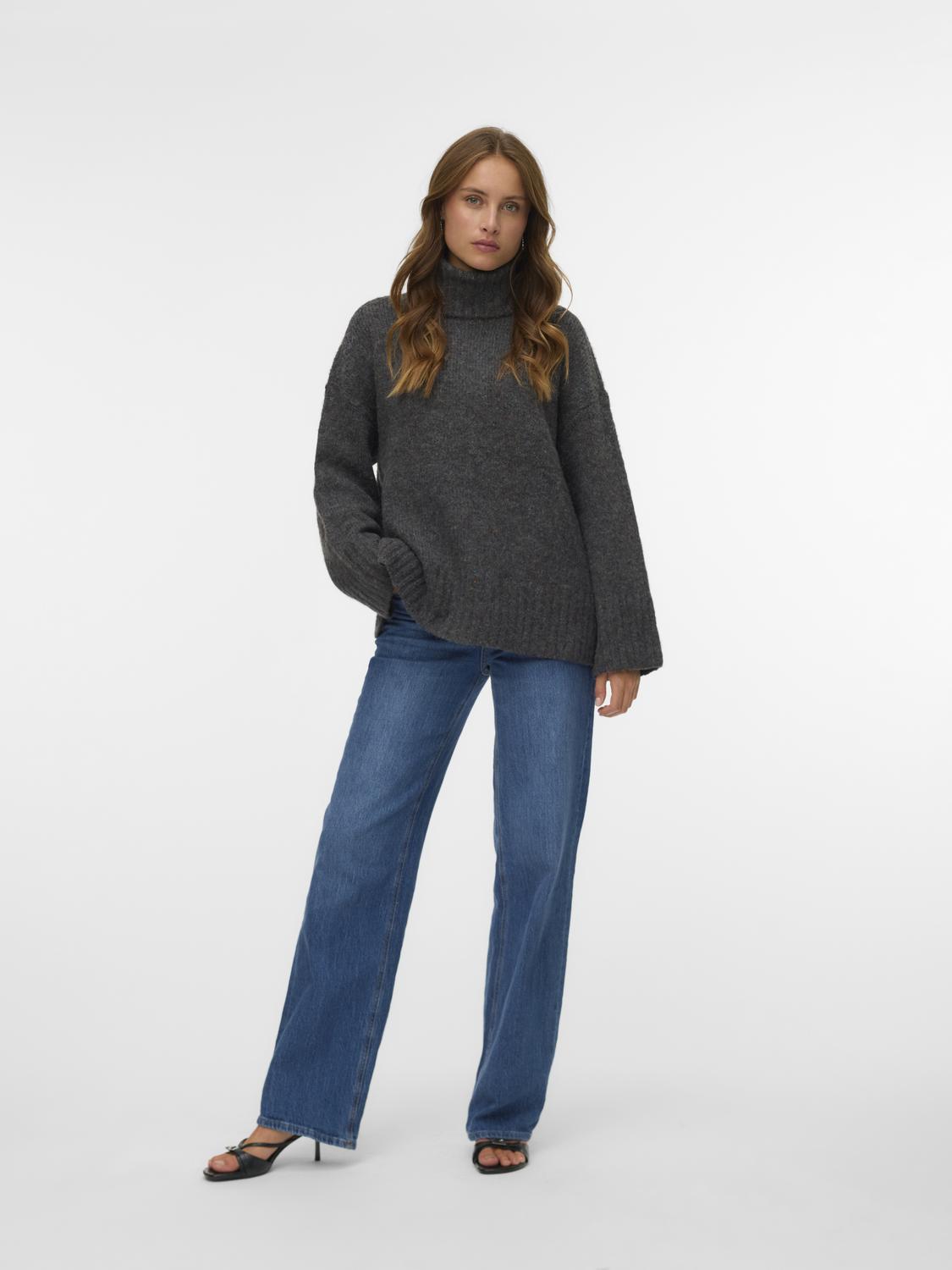 model_shot-front